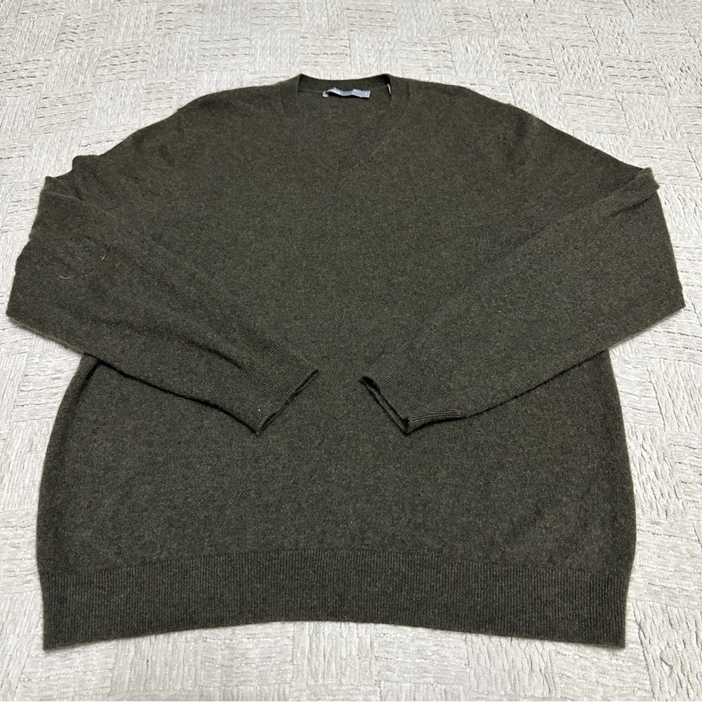 VINCE Men’s XL 100% CASHMERE V-NECK PULLOVER SWEATER MSRP $345 Green M435